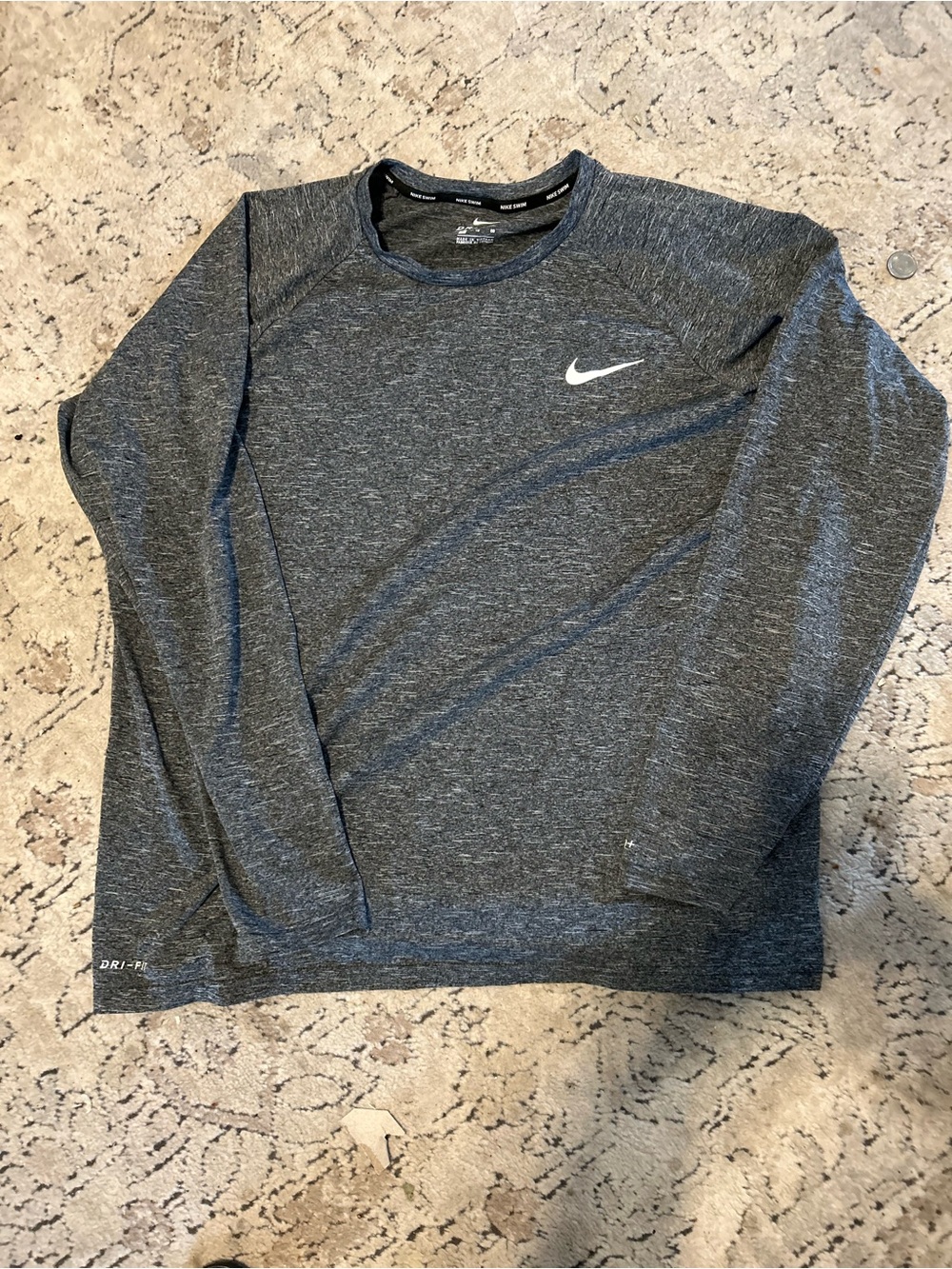 Nike Men’s Heather Charcoal Gray Long Sleeve Athletic Crew Dri Fit swim shirt UV